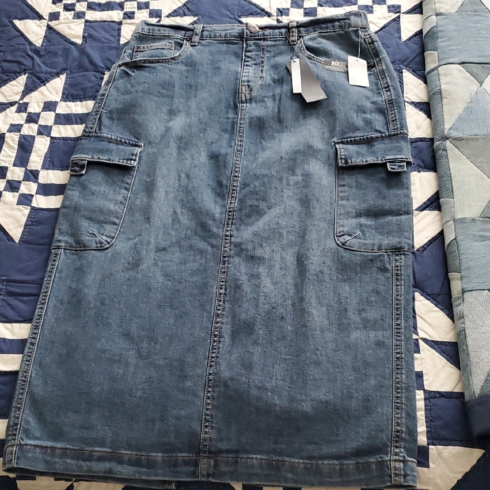 Denim Midi Skirt with Cargo Pockets